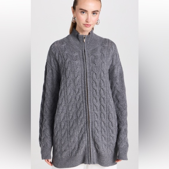 Le Kasha
Akita Cashmere Cardigan NWT - size M/L - Picture 8 of 10